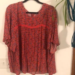 Eyeshadow Women’s top